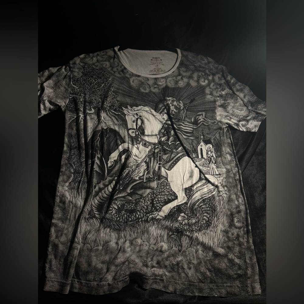 Graphic  tee
